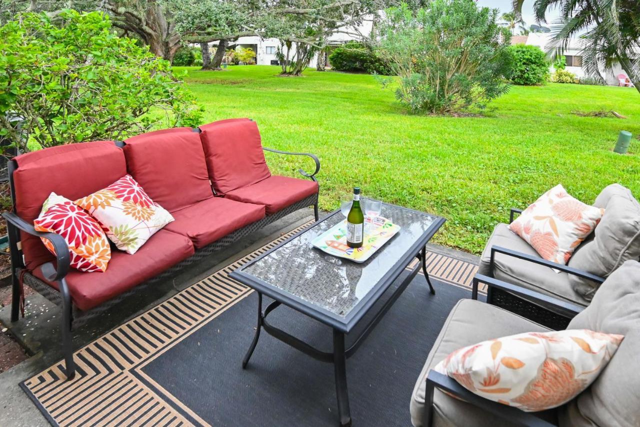 Satellite Beach Townhome With Patios 2 Mi To Beach Exterior photo